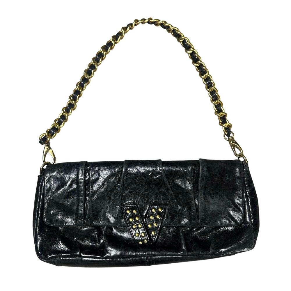 Victor Black Shoulder Bag on Chain